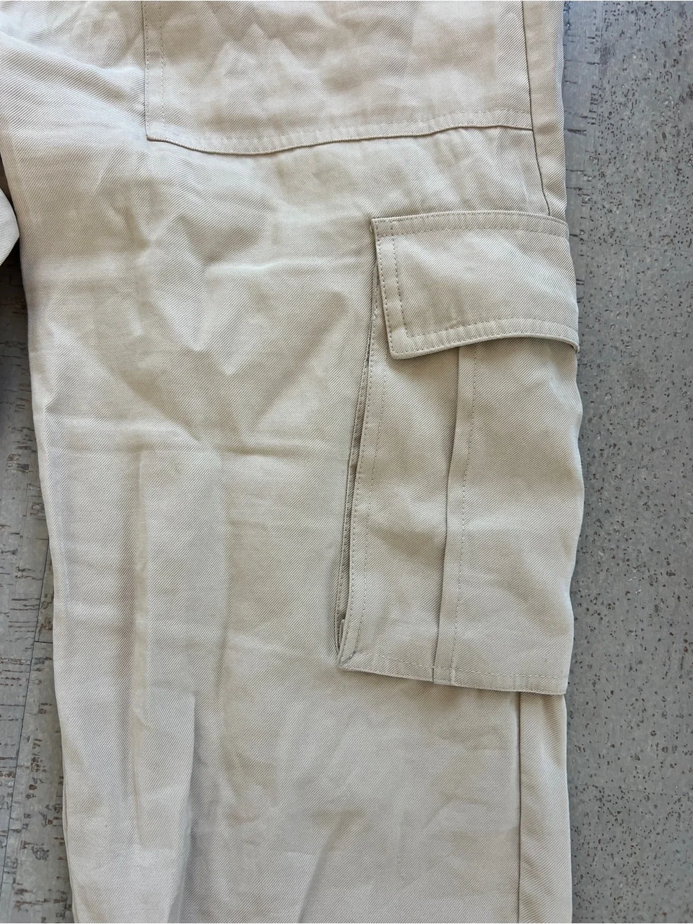 Sanctuary Cargo Jogger Pants Women’s Size 30 Cream Utility Elastic Waist Ankle